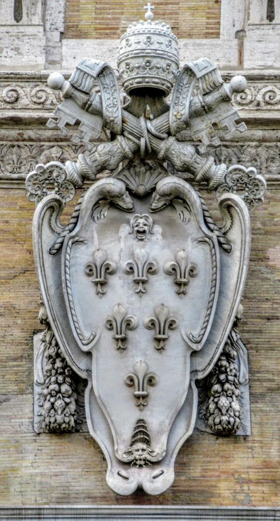 Coat of arms of Pope Paul III (r. 1534-49), Palazzo Farnese, Rome