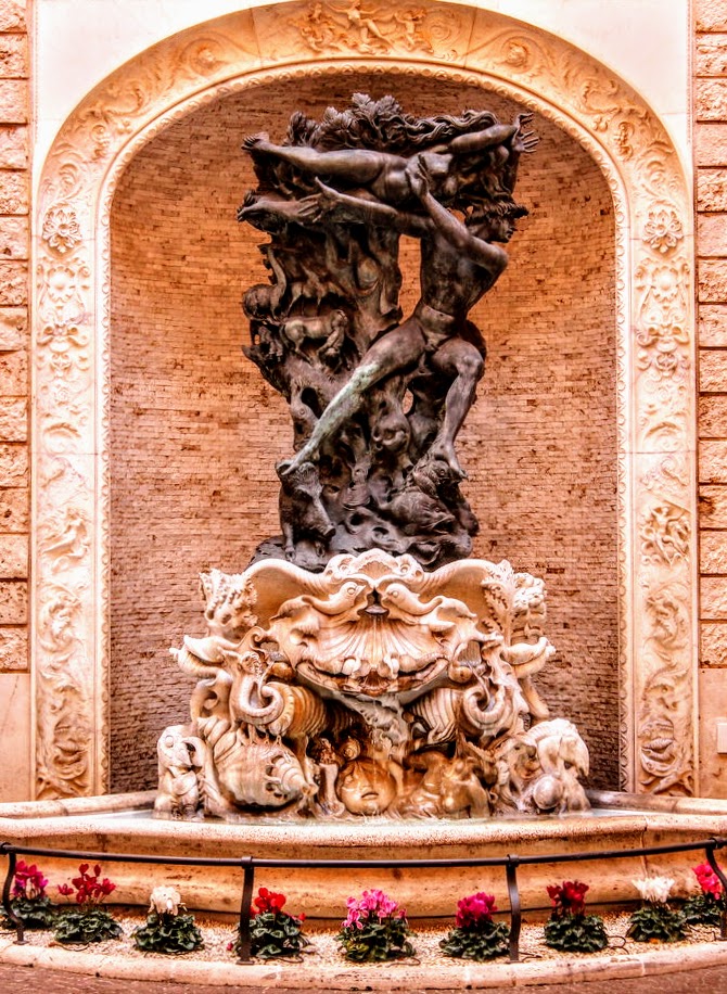 Fountain, Palazzo Mediobanca, Piazza di Spagna, Rome
