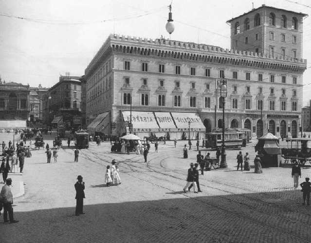 Old photograph of Piazza Venezia, Rome