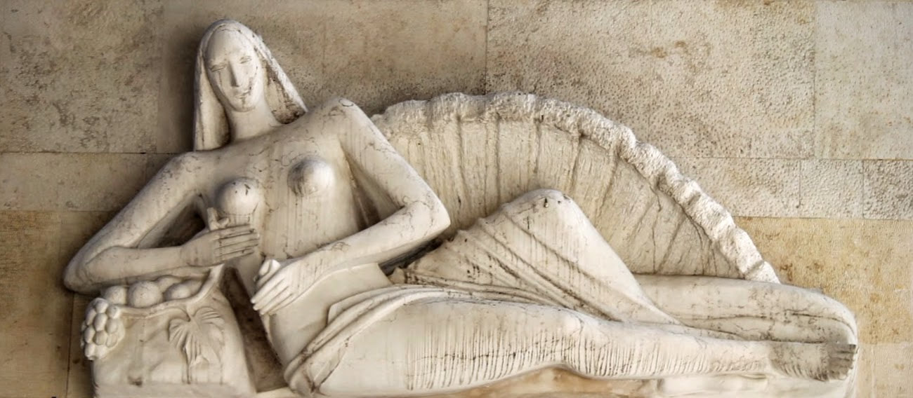 Bas-relief of Venus by Napoleone Martinuzzi, Daniele Excelsior, Venice