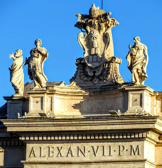 Coat of arms of Pope Alexander VII, St Peter's Square, Rome