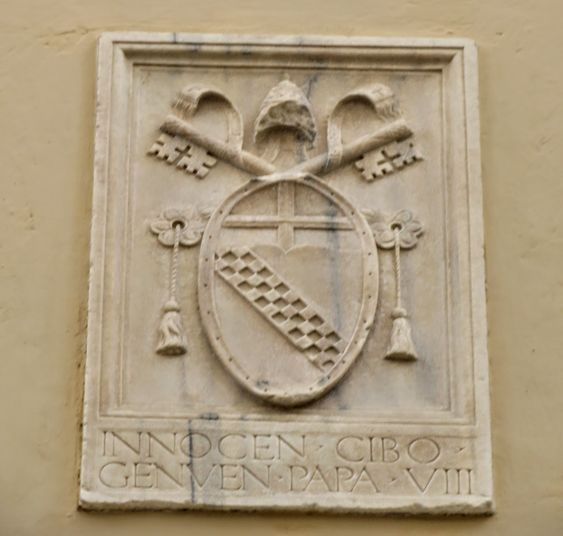 Coat of arms of Pope Innocent VIII (r. 1484-92), Via Lata, Rome
