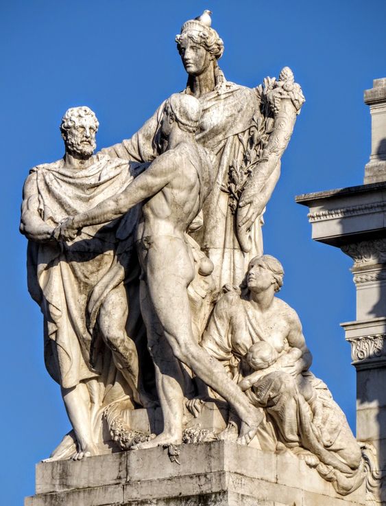 'Concord', sculpture by Ludovico Poliaghi, the 'Vittoriano', Rome