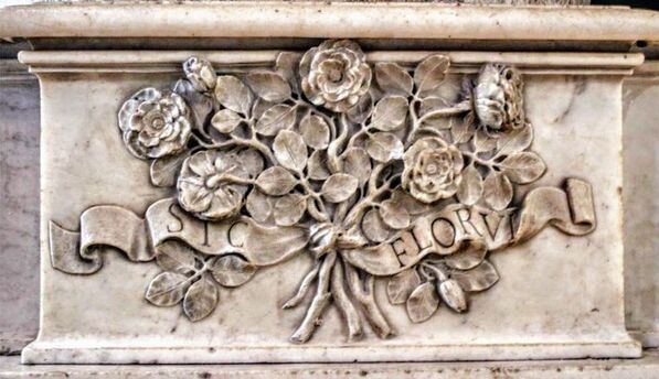 Roses and the inscription sic florui, monument of Pope Leo Xl, St Peter's Basilica, Rome