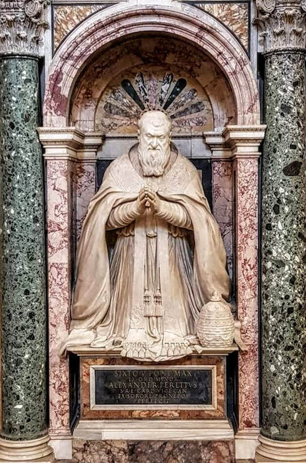 Statue of Pope Sixtus V by Giovanni Antonio Paracca (aka il Valsoldo), Santa Maria Maggiore, Rome