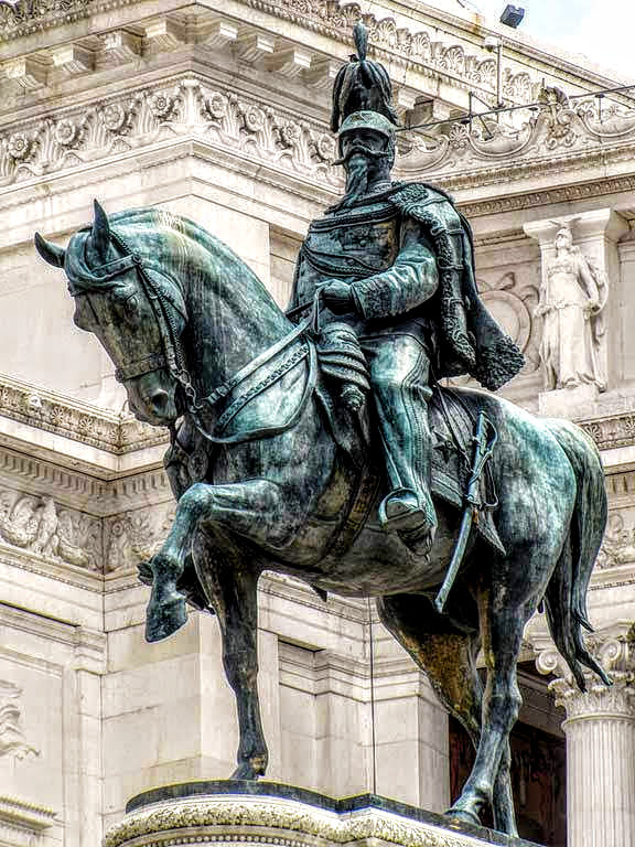 Bronze Equestrian statue of  King Vittorio Emanuele II, Il Vittoriano, Rome 