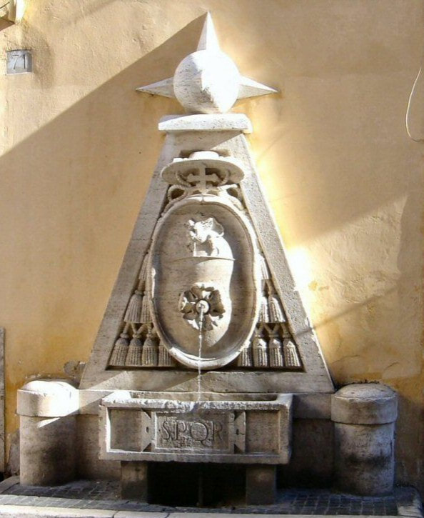 Fontana della Cancelleria, Rome