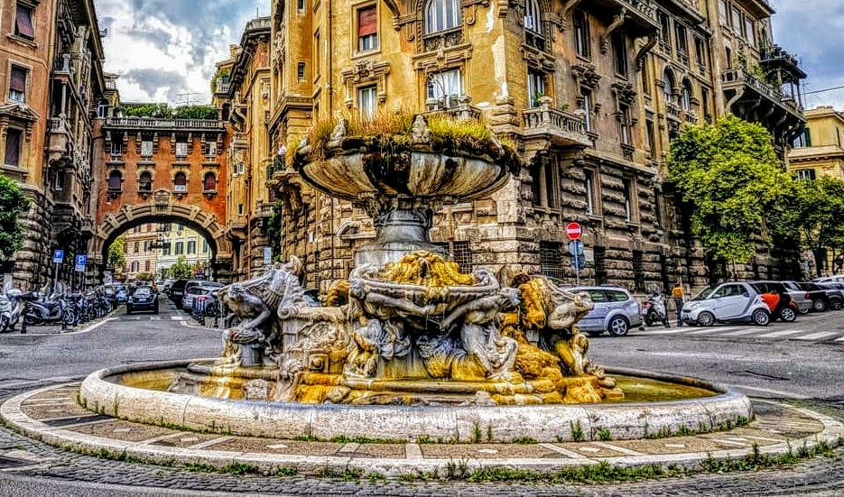 Fountain of the Frogs by Gino Coppede, Piazza Mincio, Rome