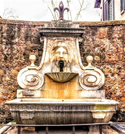 Fontana del Mascherone in Via Giulia, Rome