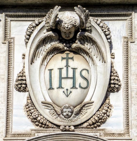 IHS (emblem of the Jesuits), facade of Il Gesu, Rome
