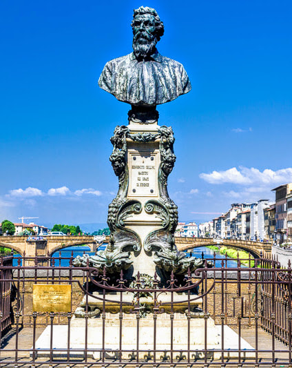 Monument to Benvenuto Cellini, Ponte Vecchio, Florence