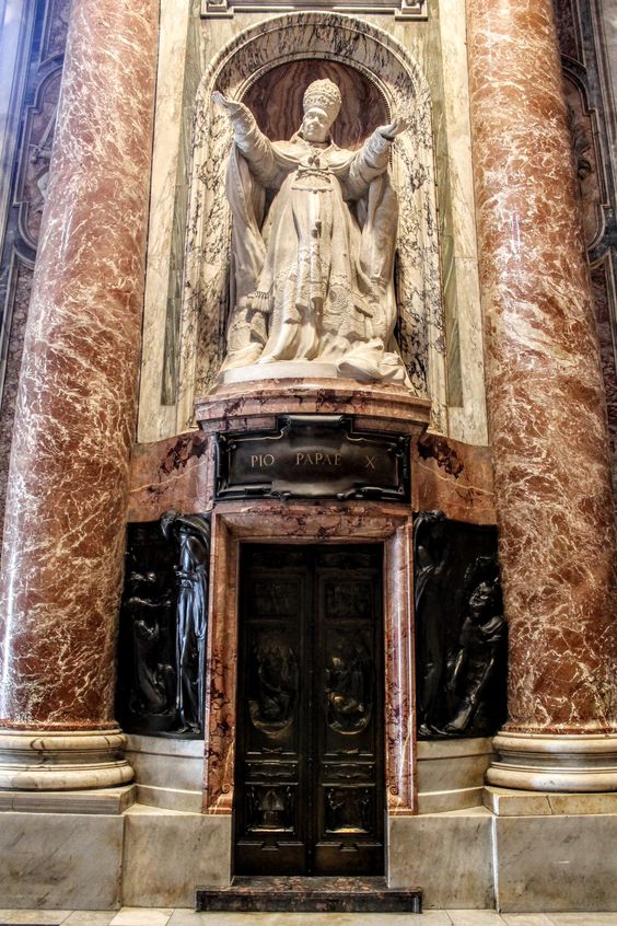 Monument to Pope Pius X, St Peter's Basilica, Rome