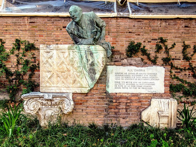 Monument to the poet Trilussa, Rome
