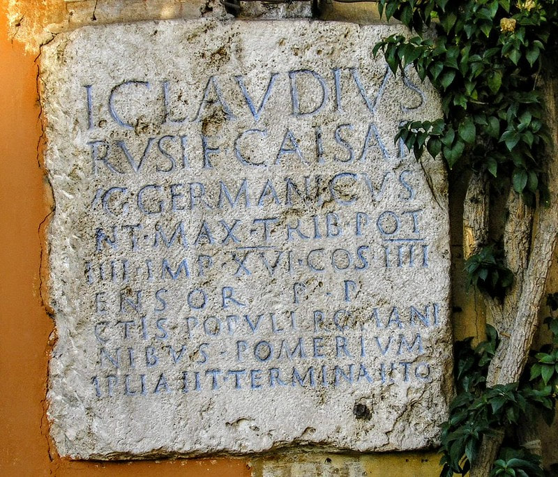Pomerium marker, Via dei Banchi Vecchi, Rome