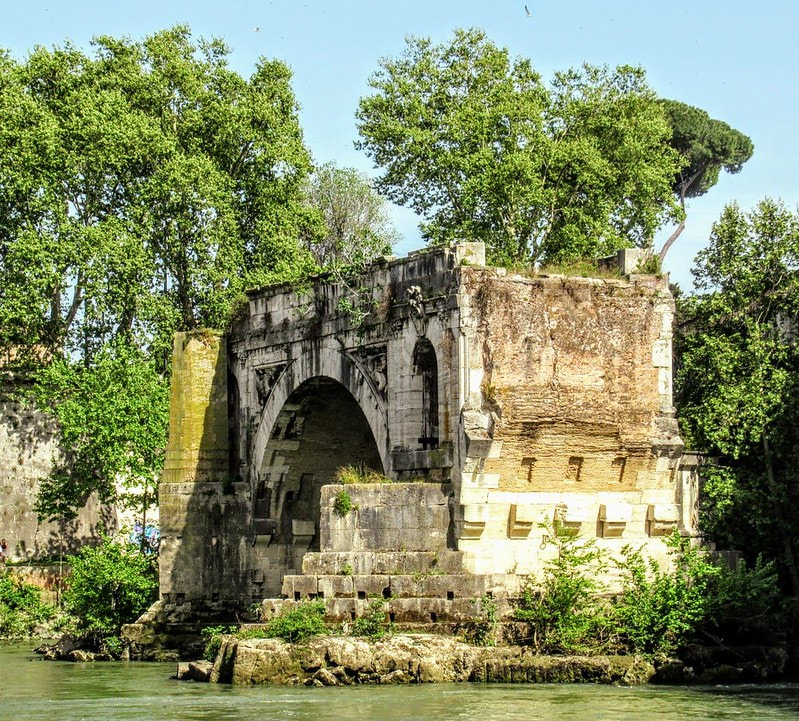Ponte Rotto (Broken Bridge), Rome