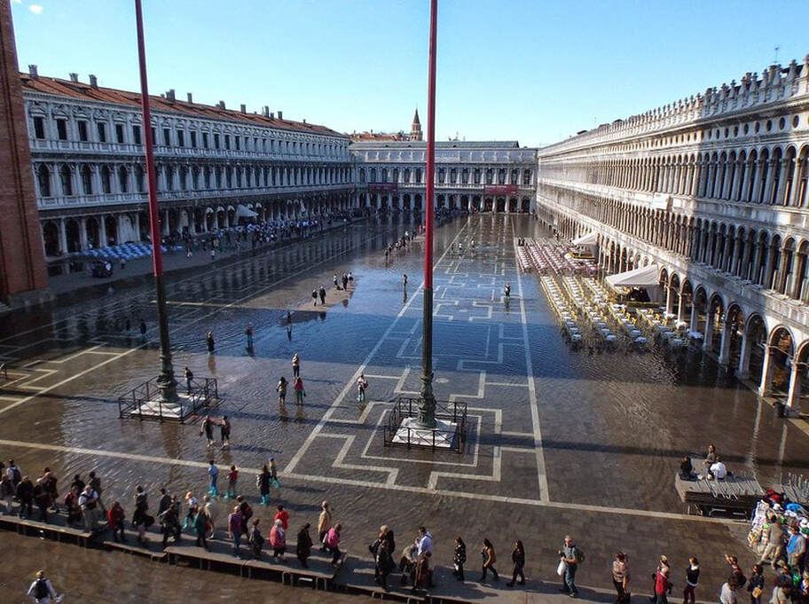 Acqua alta (High water), Piazza San Marco, Venice