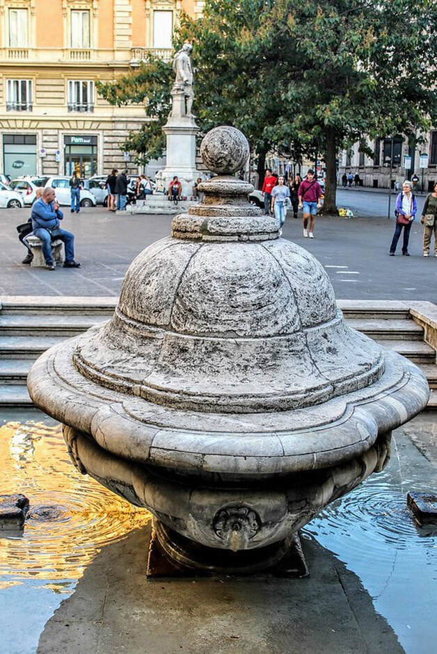Fountain of the 'Soup Tureen' (Fontana della Terrina), Rome