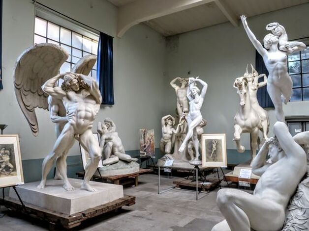 Plaster sculptures, Villa Helene (Hendrik Christian Andersen Museum), Rome