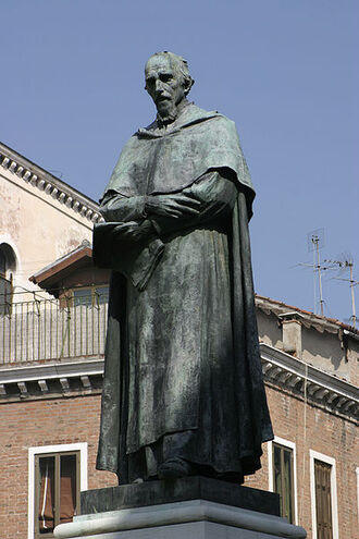 Statue of Paolo Sarpi, Venice