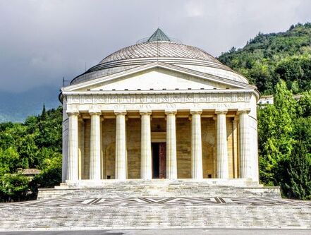 Temple of Canova, Possagno
